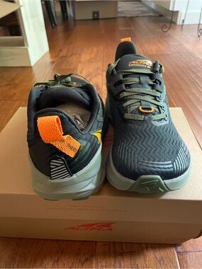 Altra Experience Wild Men’s Running Shoes, Size 7.5 Men’s Or Women’s 9. NIB-Blue